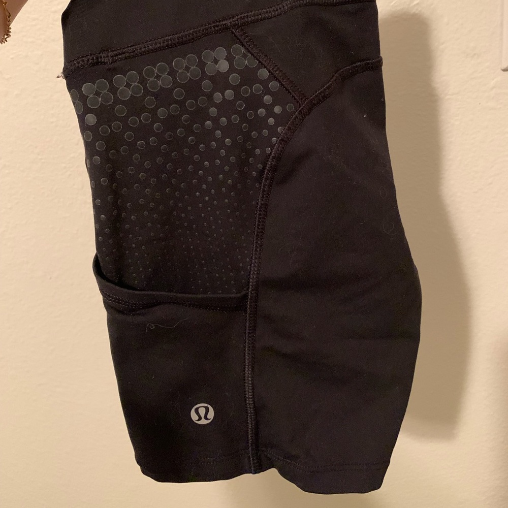 Lululemon black biker shorts